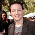 /album/fotogalerie-chester-charles-bennington/a20307924-20307932-slarge-jpg/